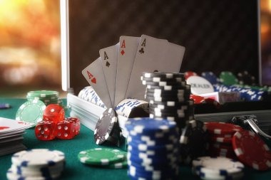 server thailand mobile app interface showing slot games and live casino options